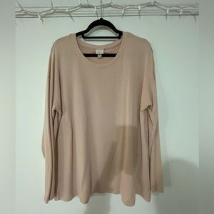 Lightweight sweater, size XL
